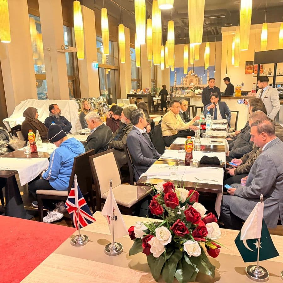 Networking over lunch